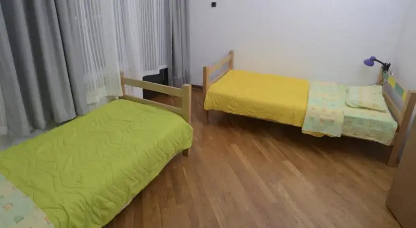 Hostel Ozi Bar