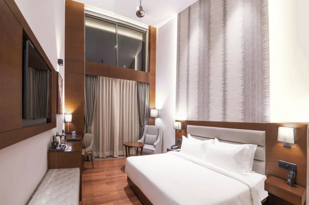 The Rosefinch Sarovar Portico