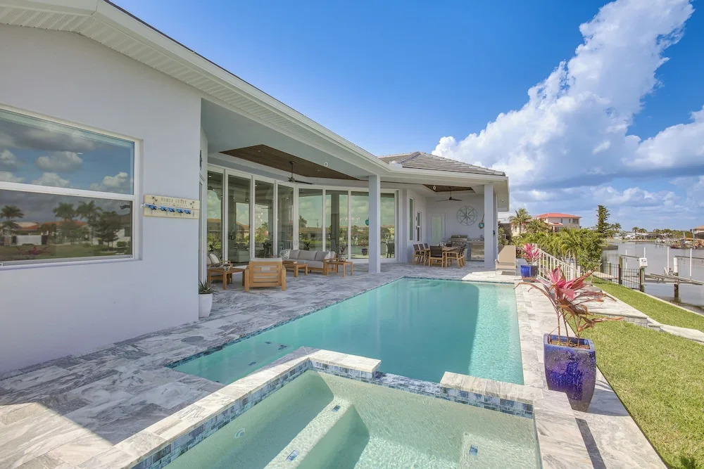Luxe Canal-front Getaway w/ Pool in Punta Gorda!