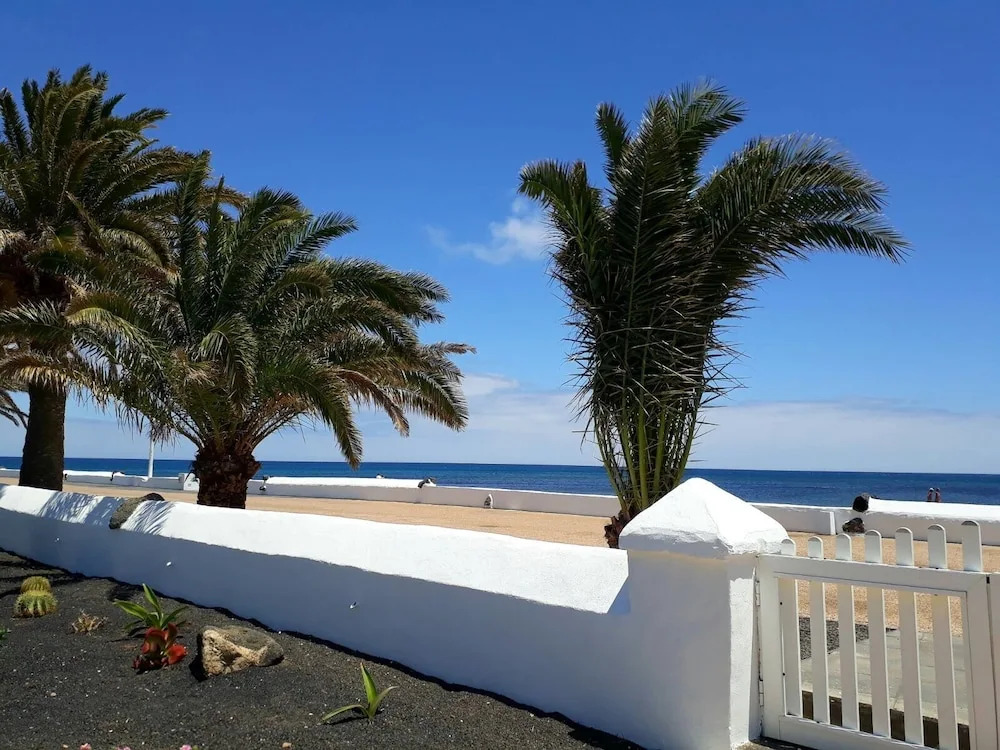 La Avenida
