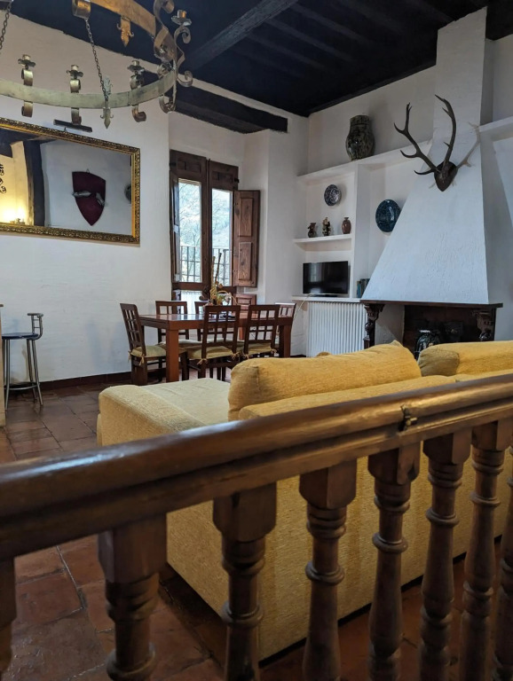 AT Casa de Alfonso VIII