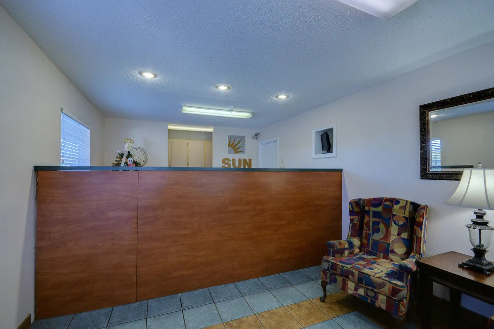InTown Suites Extended Stay Houston TX - Hobby Airport