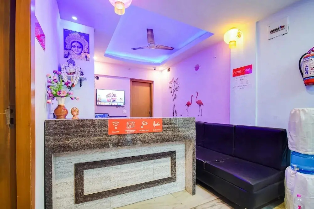 Crown Inn by OYO Rooms