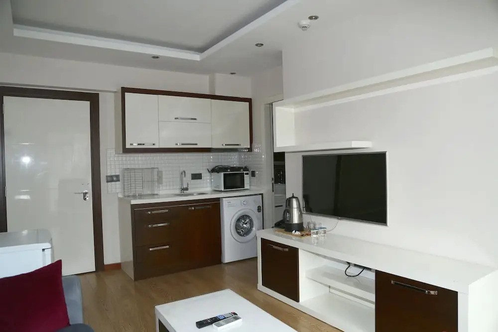 Ada Residence