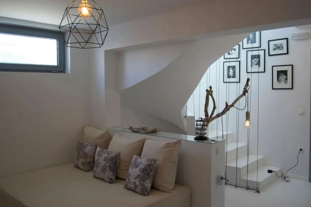 KALITHEA-HILLS VILLA with pool for 8 up to 12 IN RHODES TOWN