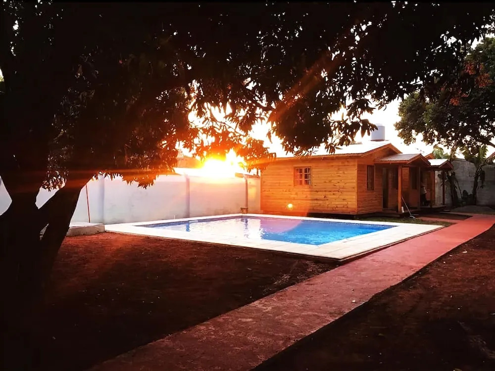 BUGANVILIAS LODGE