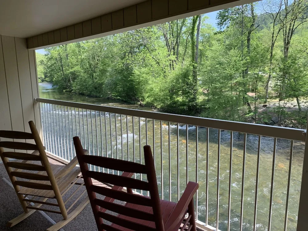 Rivers Edge Motel
