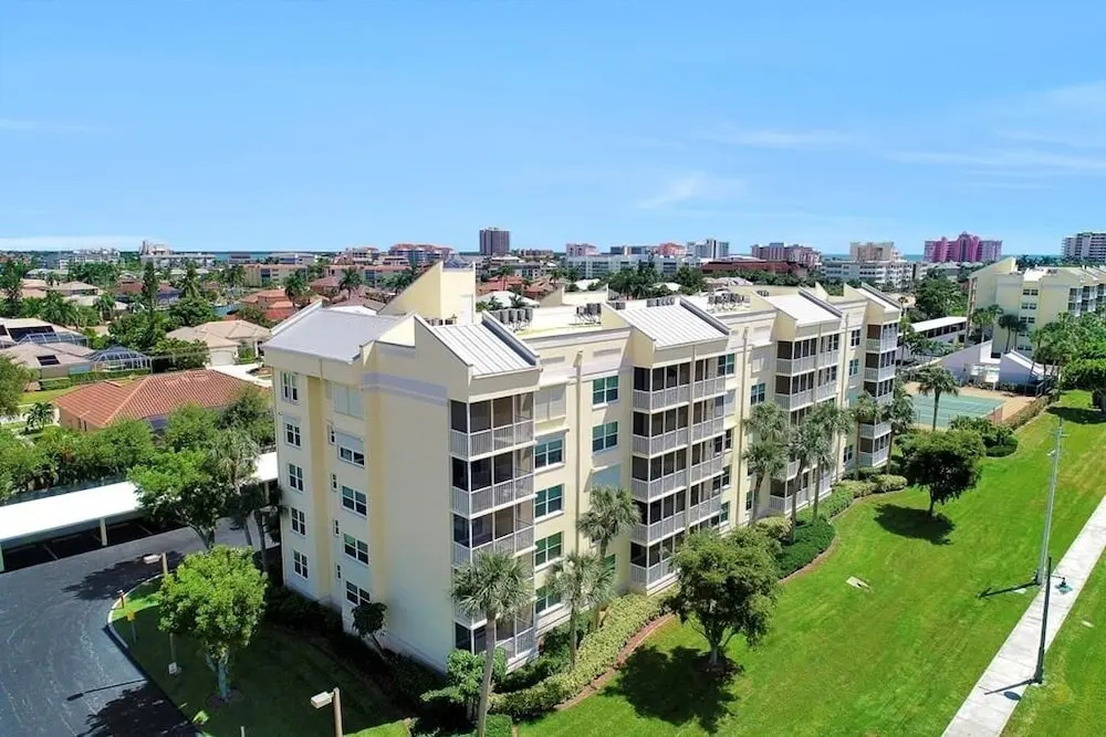 Essex N303, Marco Island Vacation Rental 2 Bedroom Condo