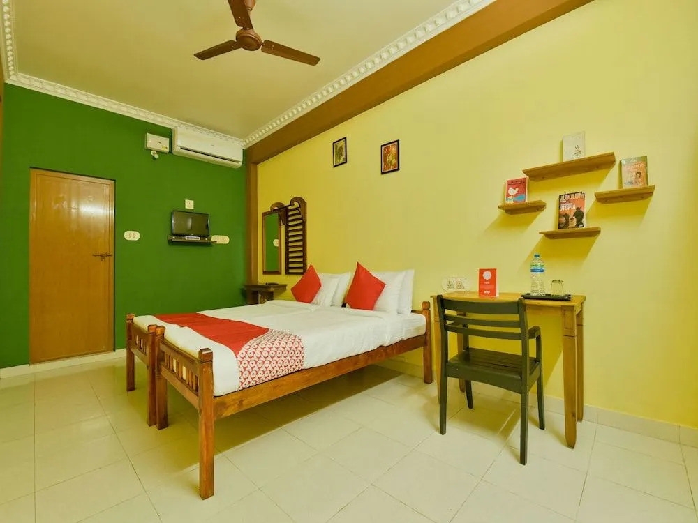OYO 14342 Happy Rooms