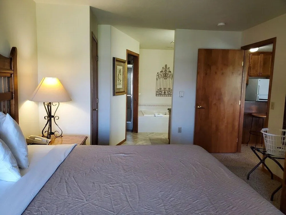 Bridgeport Waterfront Resort