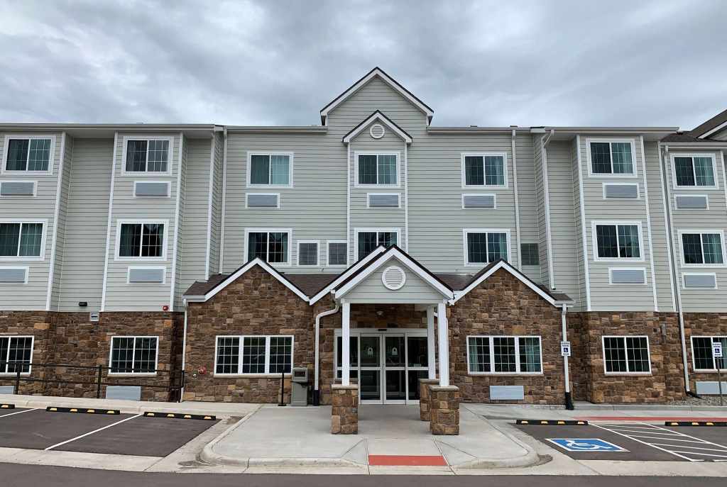 Microtel Inn & Suites by Wyndham Woodland Park