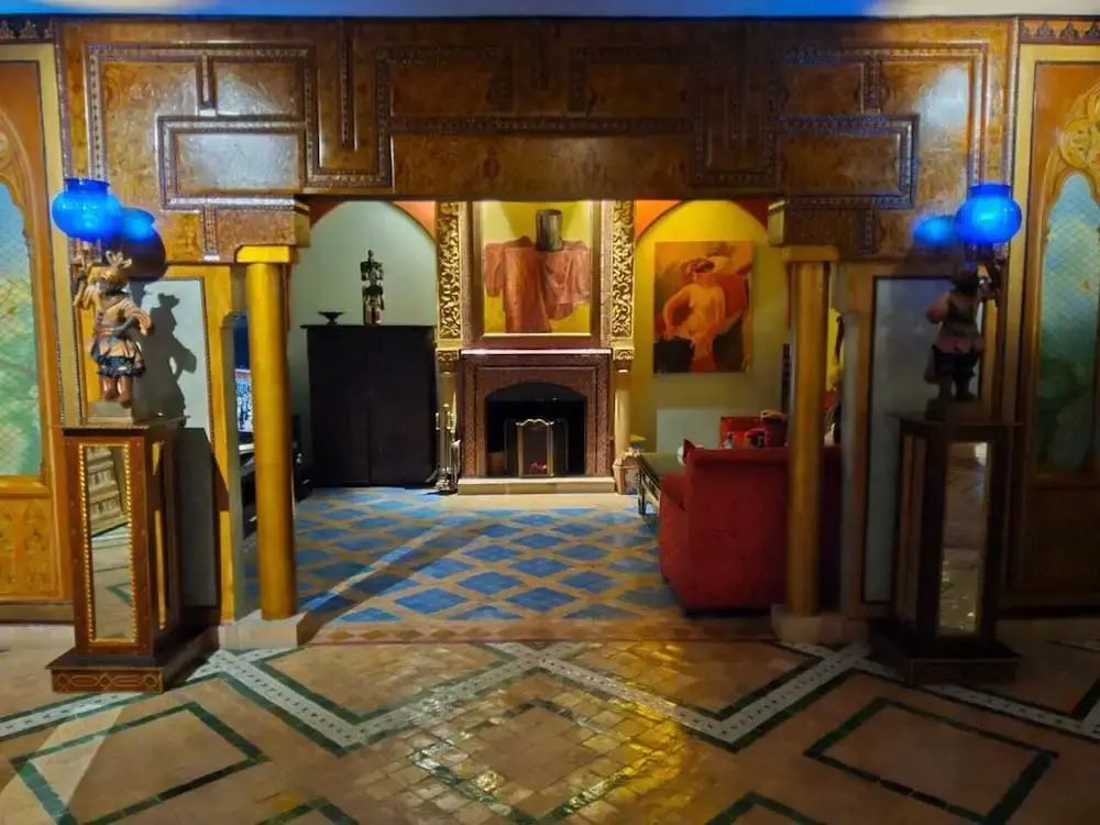 Palais Villa Oyussoud