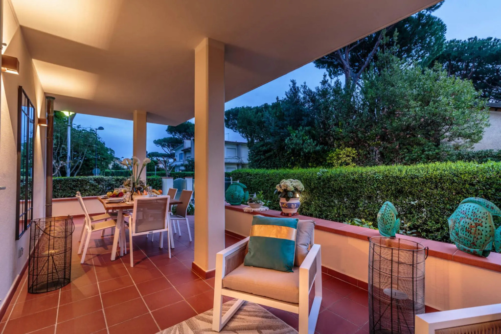 Regina Beach Villa, by the beach in Marina di Pietrasanta