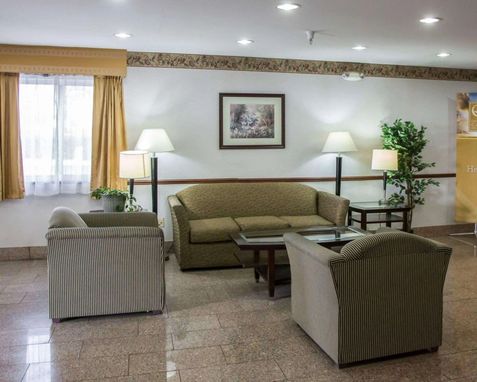 Quality Inn & Suites Loves Park near Rockford