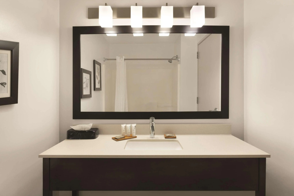 Country Inn & Suites by Radisson, St Charles Historic District