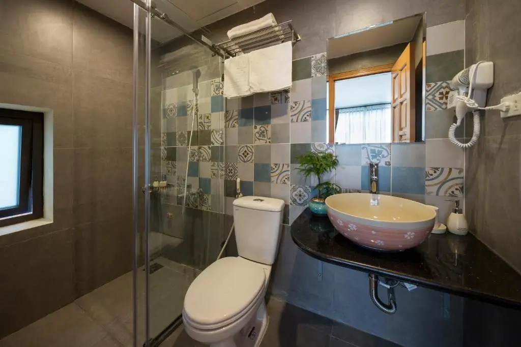 Centraltique Downtown - Bespoke Colonial House Near Hoan Kiem Lake