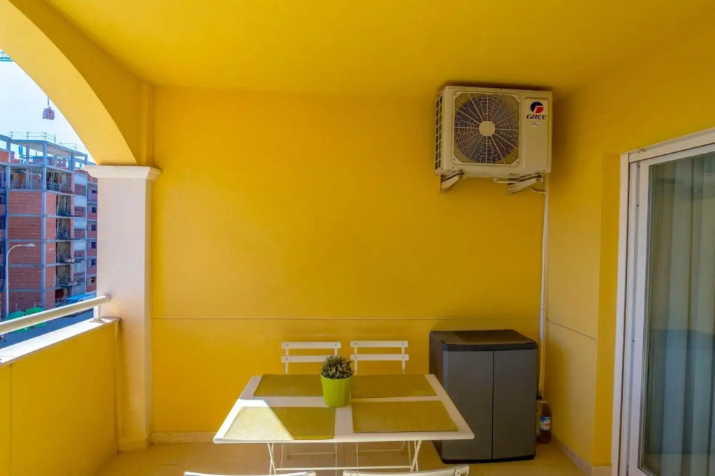 Nice modern 2 bed apartment in Torrievieja
