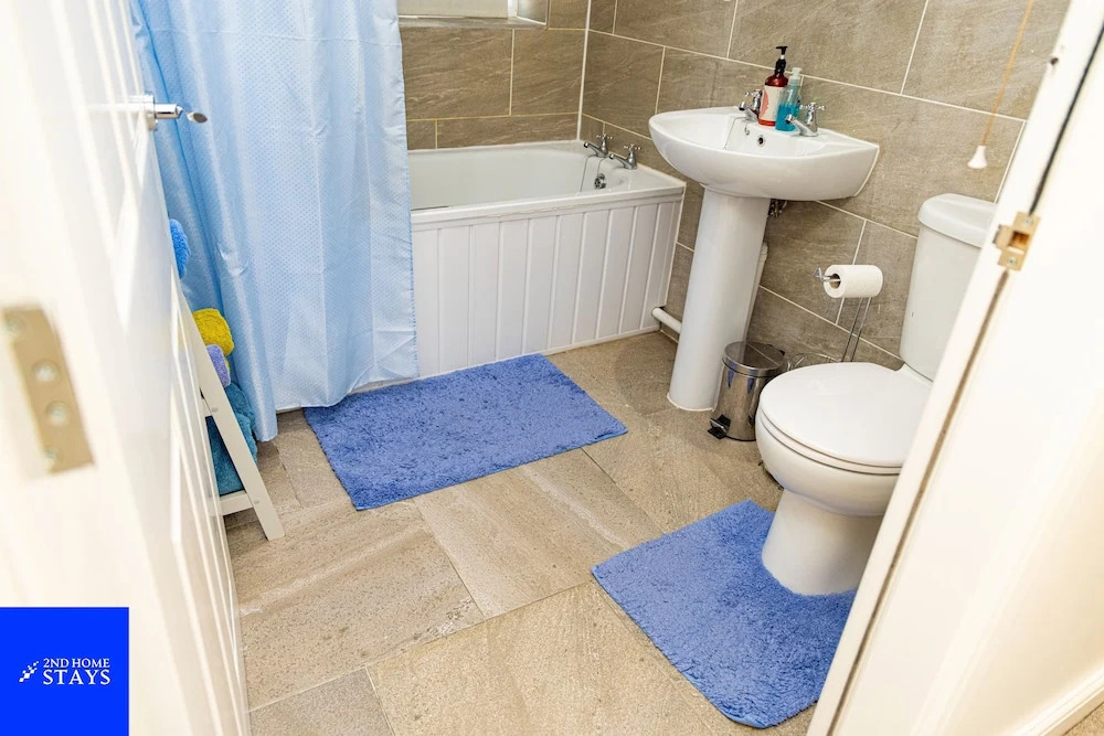 2ndhomestays-west Bromwich- 2-bedroom Maisonette