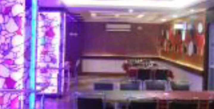 Hotel Om Regency