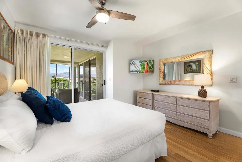 Top Floor Rental - Ocean Views - Vrkcv