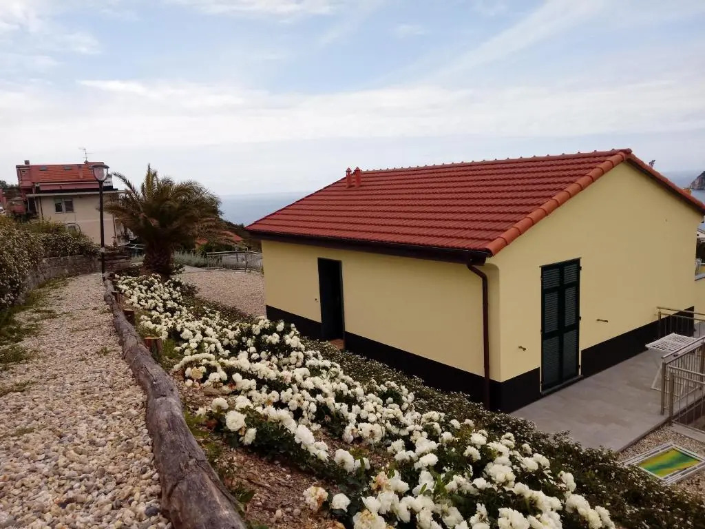 Appartamento Leccino con piscina - Riva Trigoso