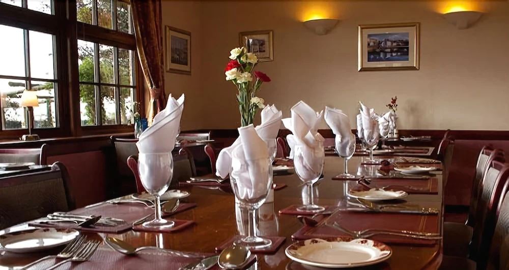 The Elgin Hotel