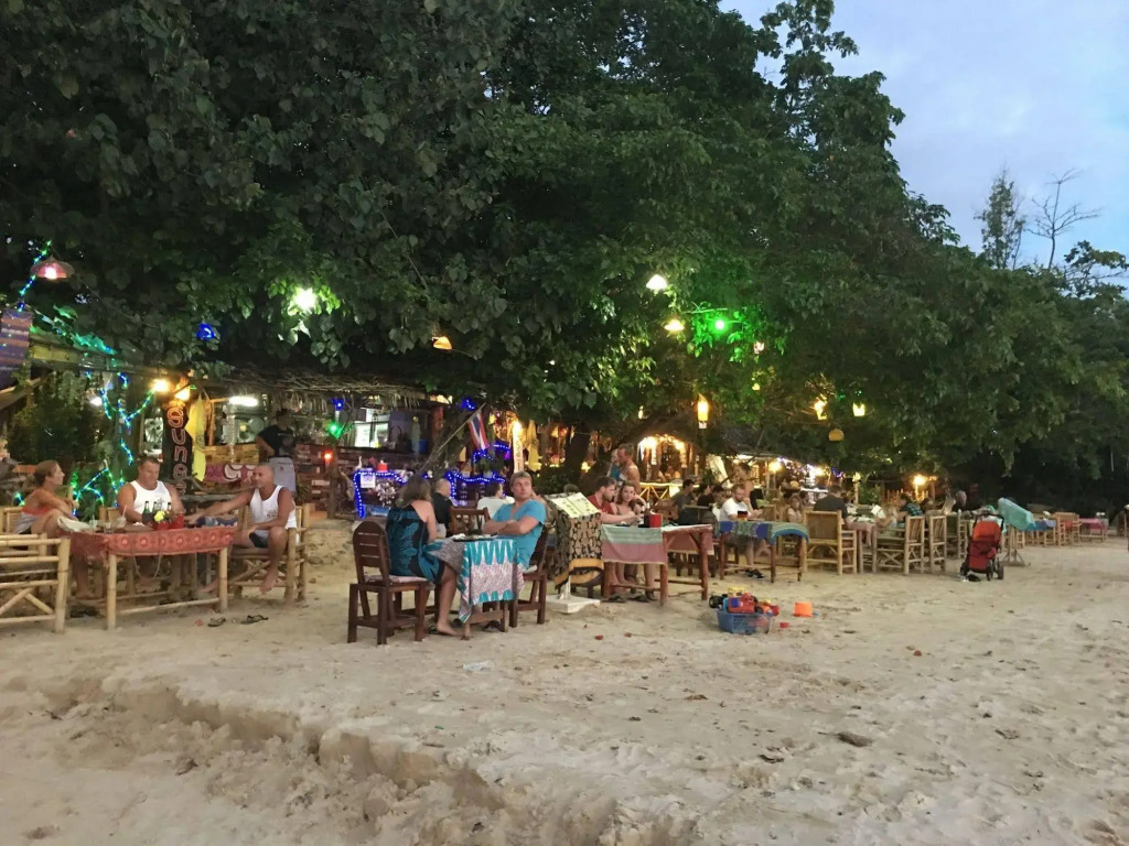 The Pelican Beachfront Suites Krabi