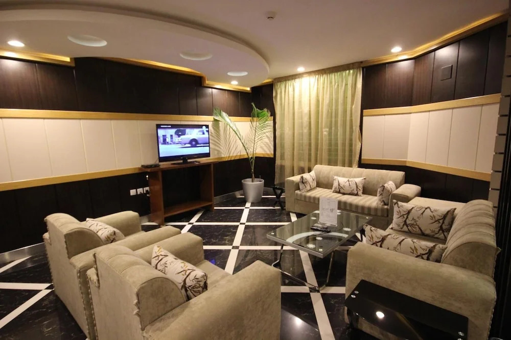 Tooq Suites