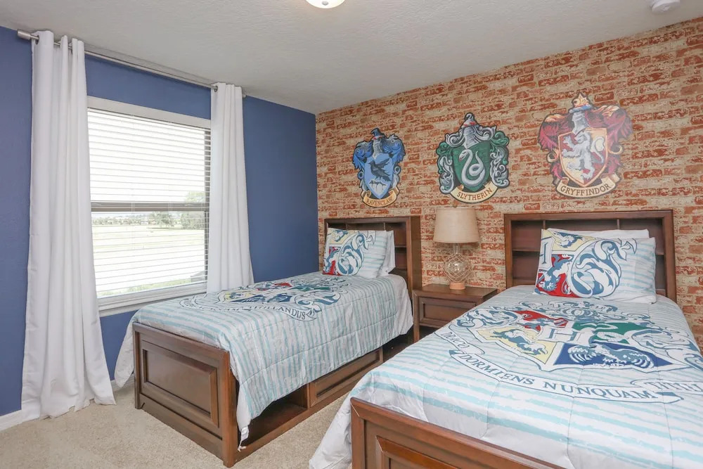 8 Bedroom Vacation Home in Windsor at Westside
