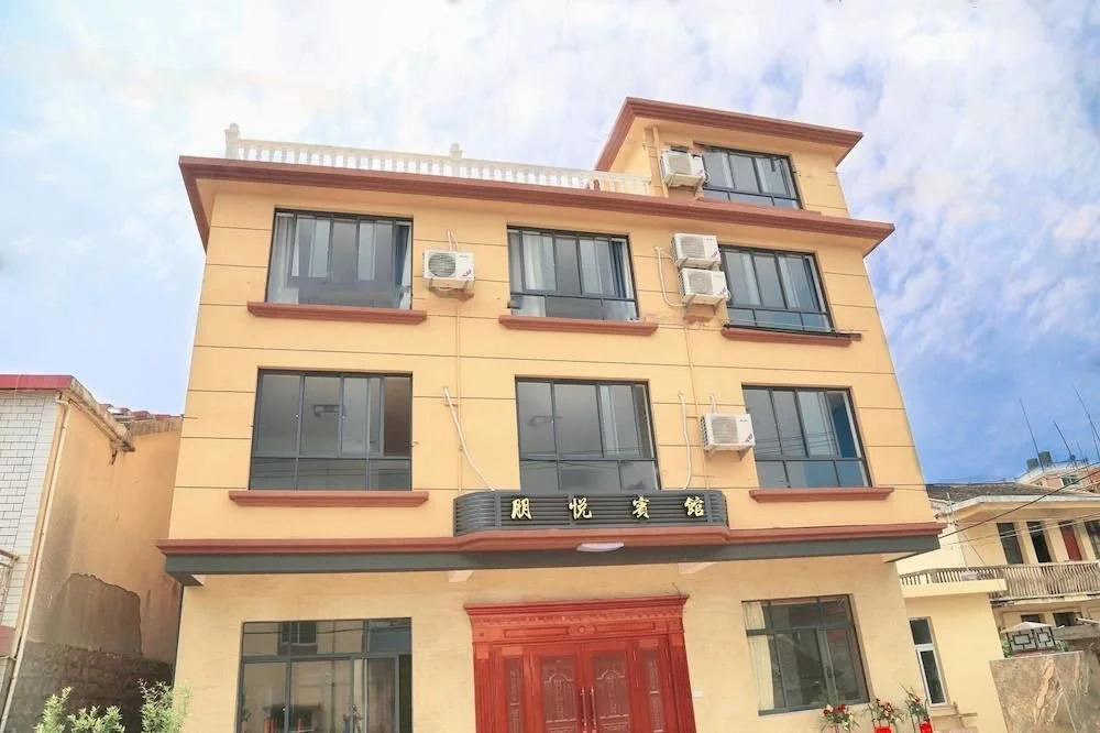 Pengyue Hotel