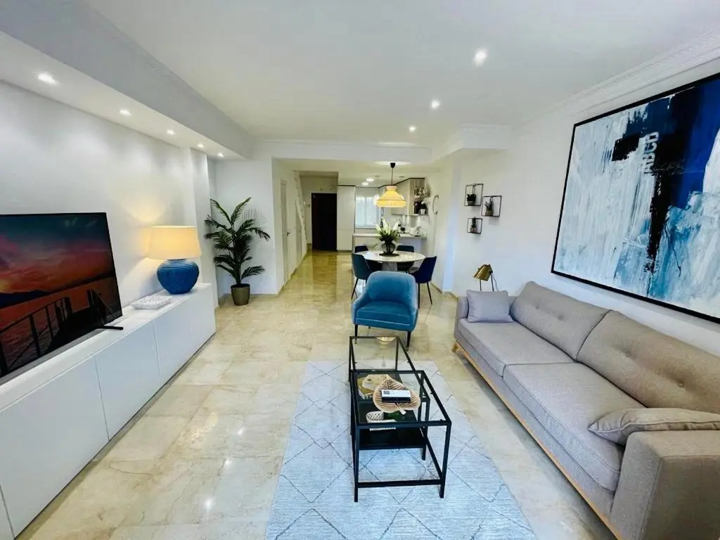 Exquisite NEW townhouse/Front Beach/2BEDR/2,5BATH