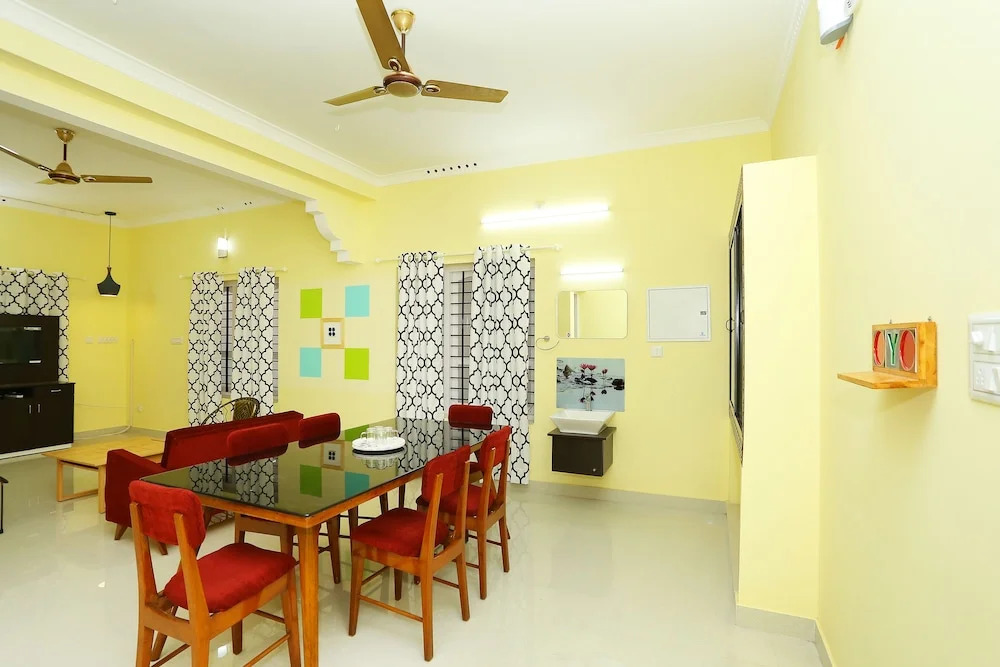 OYO Home 28030 Lively Stay