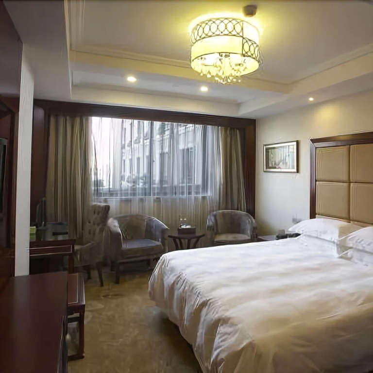 Jinou Hotel
