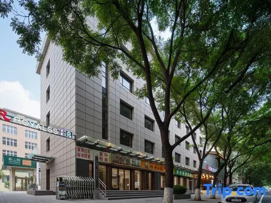 R Royalss Hotel (Taiyuan Maoye World)