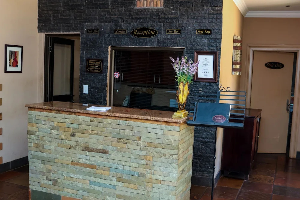 Thaba Legae Guest Lodge