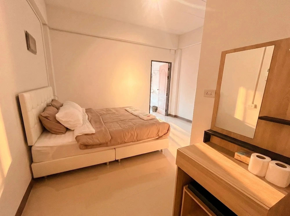 บ้านเงินวัวลาย BaanNgern Wualai Townhouse