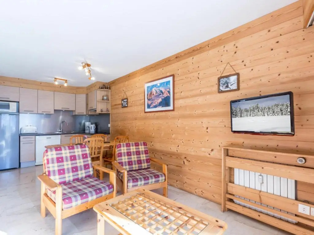 Appartement La Clusaz, 2 pièces, 4 personnes - FR-1-304-14