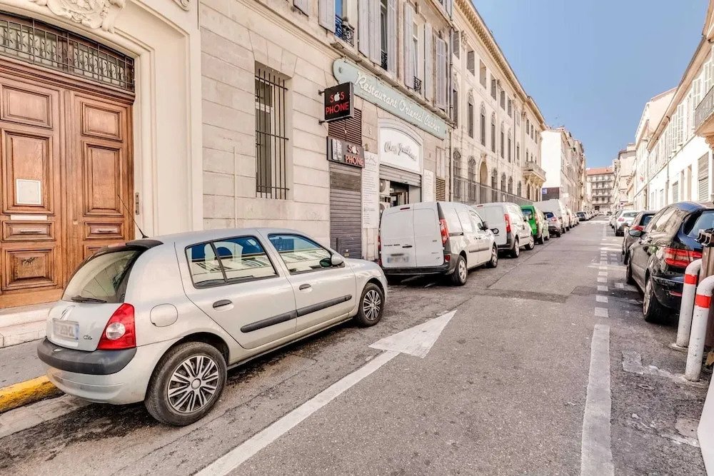 Charming Studio Apartment - Marseille