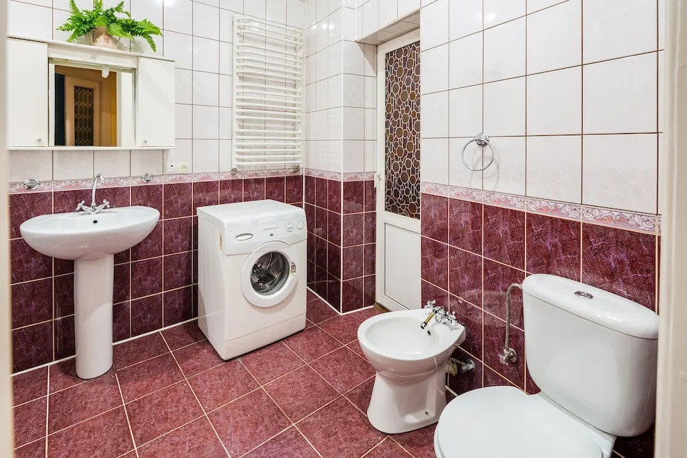 Three bedrooms & studio in the Center