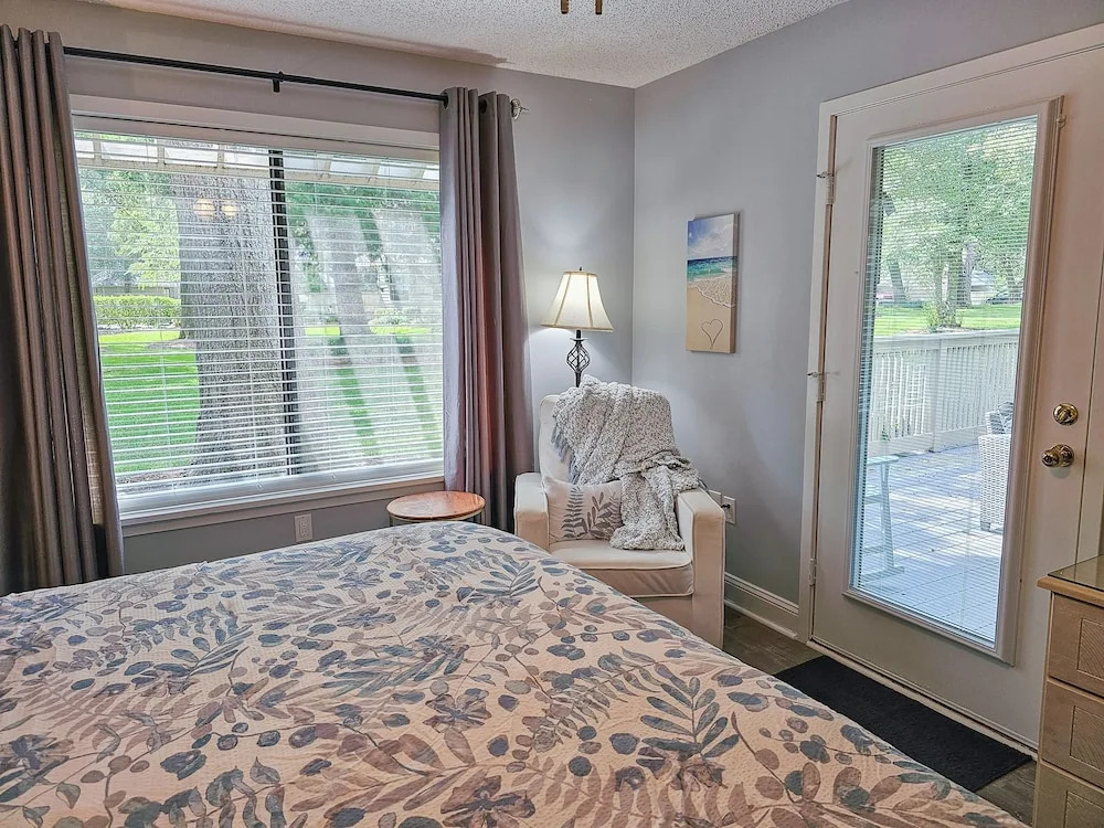 8c West Hyde Park 3 Bedroom Villa