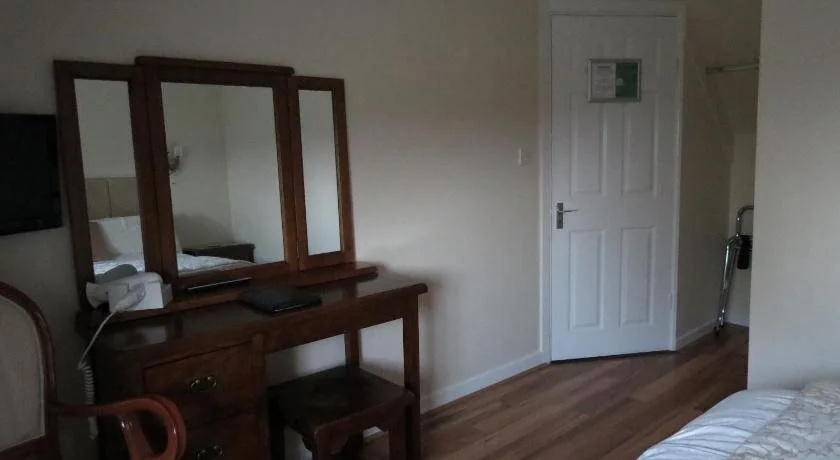 Rosewood Bed & Breakfast