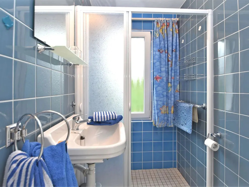 Lovely Holiday Home With Terrace, Garden, Awning, Heating