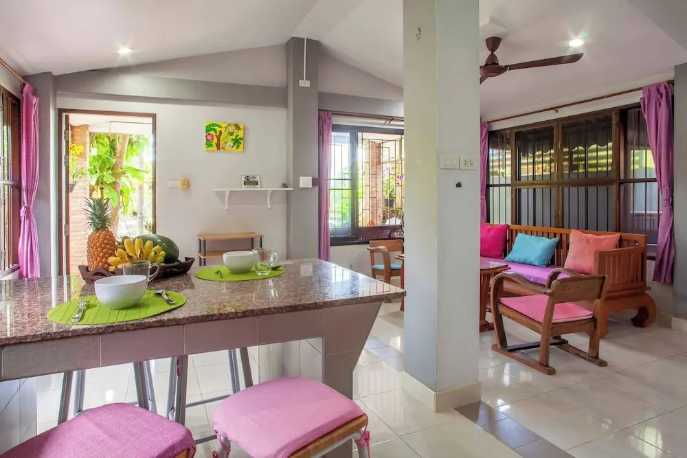 House 4 People sea View 100 m From the Beach