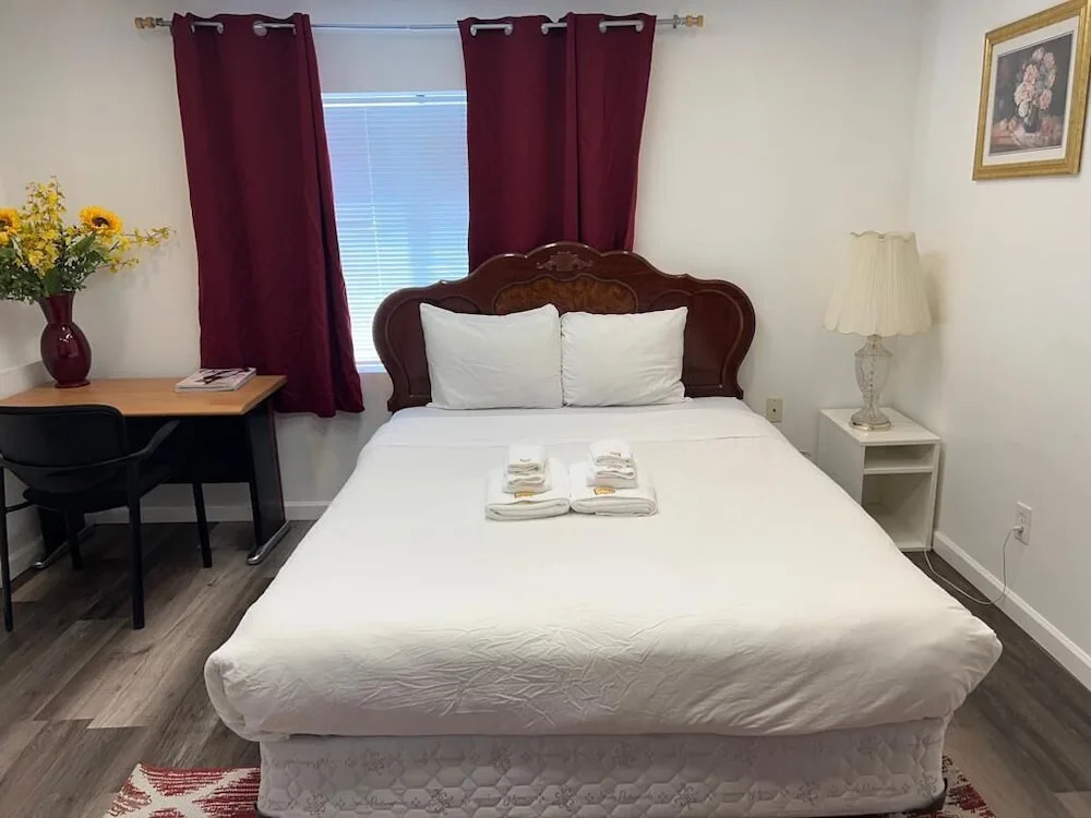 Cozy and Affordable Homes in Santa Ana