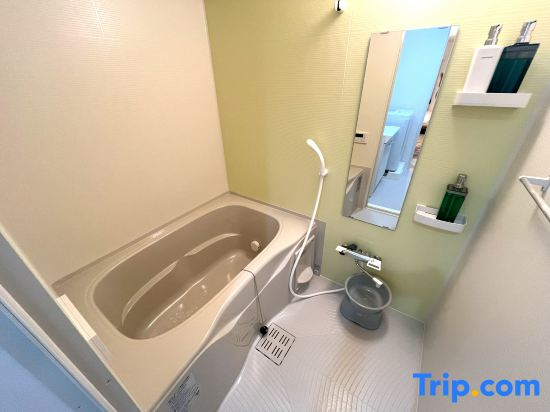 Naos House Hotel Osaka 5