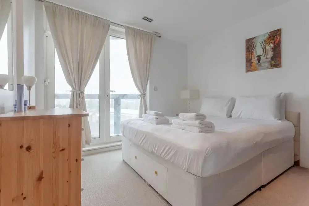 Luxury 2 bedroom Apartment London - RGB 65378
