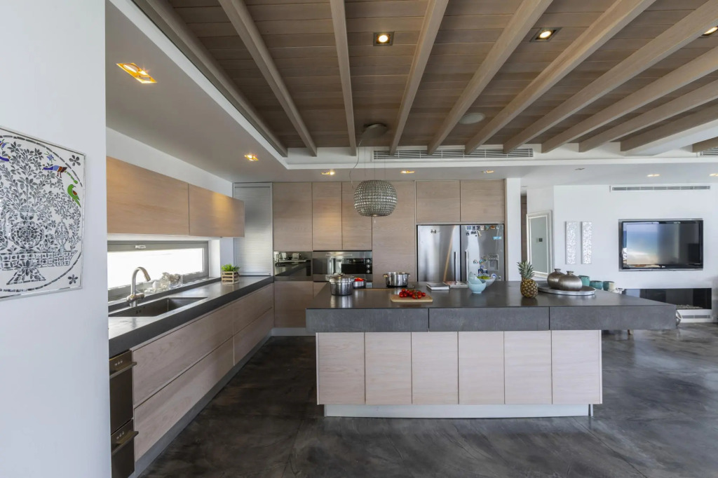 Beachfront Dream Villa