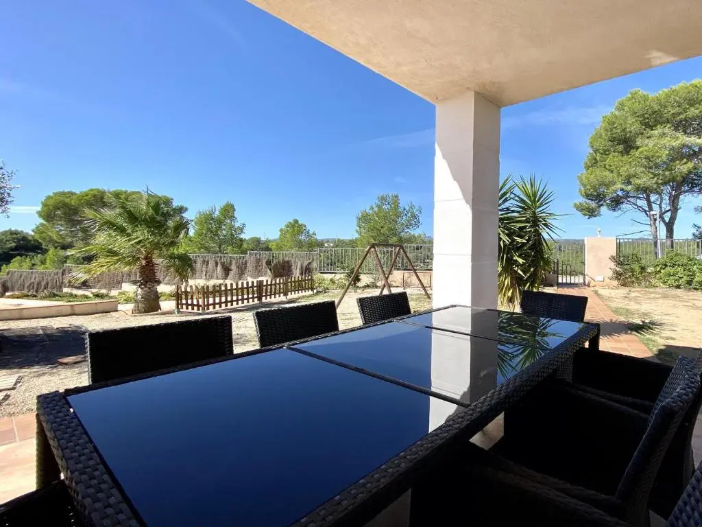 Villa Buena Vista - 5 bedroom fully air-conditioned villa with private swimming pool