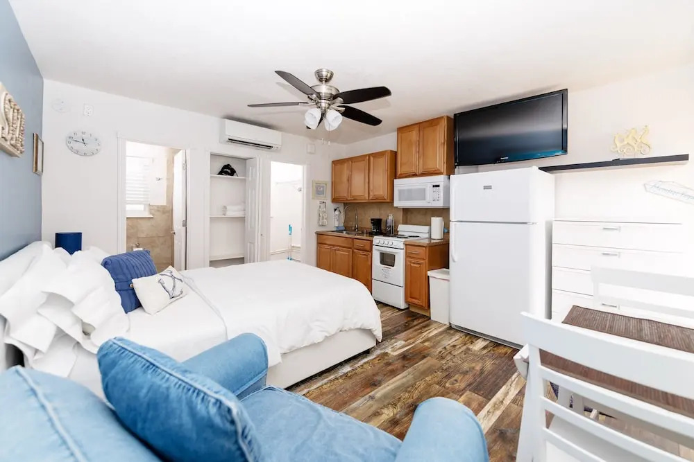 Tropic Isle Boutique Hotel