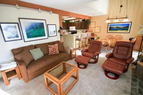 Mammoth Ski Racquet Club 120 - Pet Friendly